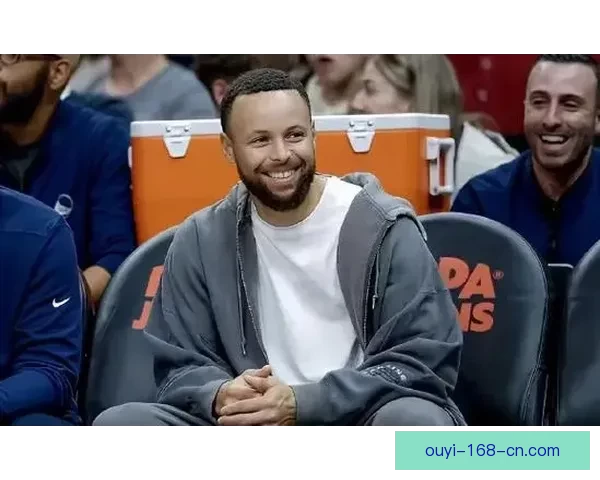 科尔透露库里尚未恢复对抗训练 球迷对穆迪伤情深感惋惜