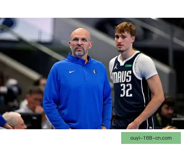 弗拉格点评穆迪末节关键传球称这是最佳选择腿部不支撑影响表现