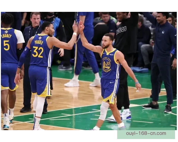 伤病潮彻底击垮勇士赛季走势 从西部第一热门跌到附加赛边缘第十名